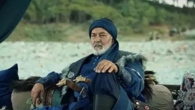 Ali Sürmeli as Karesi Bey in Kuruluş Osman, embodying the role of a fierce 14th-century Anatolian leader.