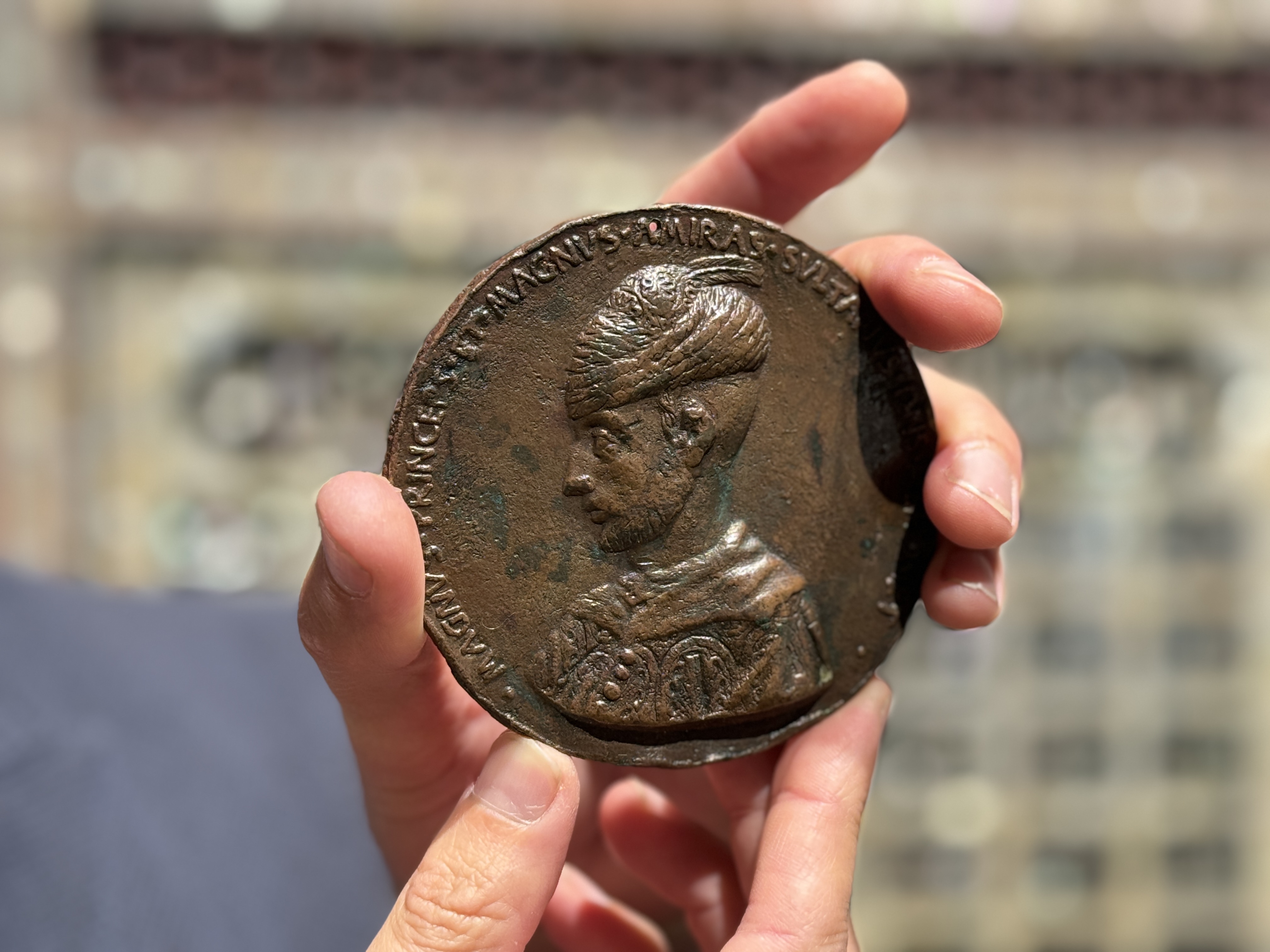 Sultan Mehmed II's mysterious medallion goes up for auction in London 12 Sultan Mehmed II's mysterious medallion goes up for auction in London
