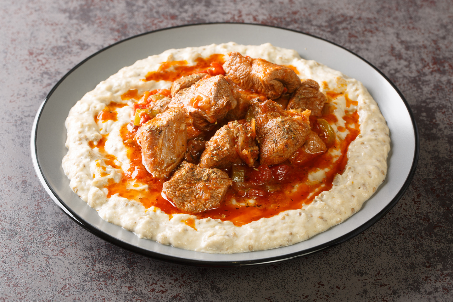 Turkish cuisine's global stars: 10 dishes everyone loves 10 Sultan's Delight or Hunkar Begendi is a regal dish of smoked eggplant puree topped with tender, slow-cooked lamb or beef