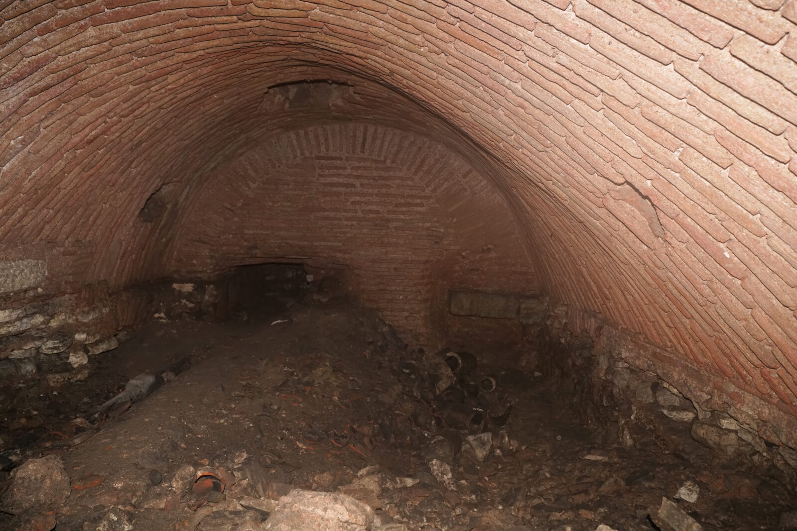 What lies beneath Hagia Sophia? Secrets of underground tunnels, vaults, tombs opens for visitors 8 What lies beneath Hagia Sophia? Secrets of underground tunnels, vaults, tombs opens for visitors